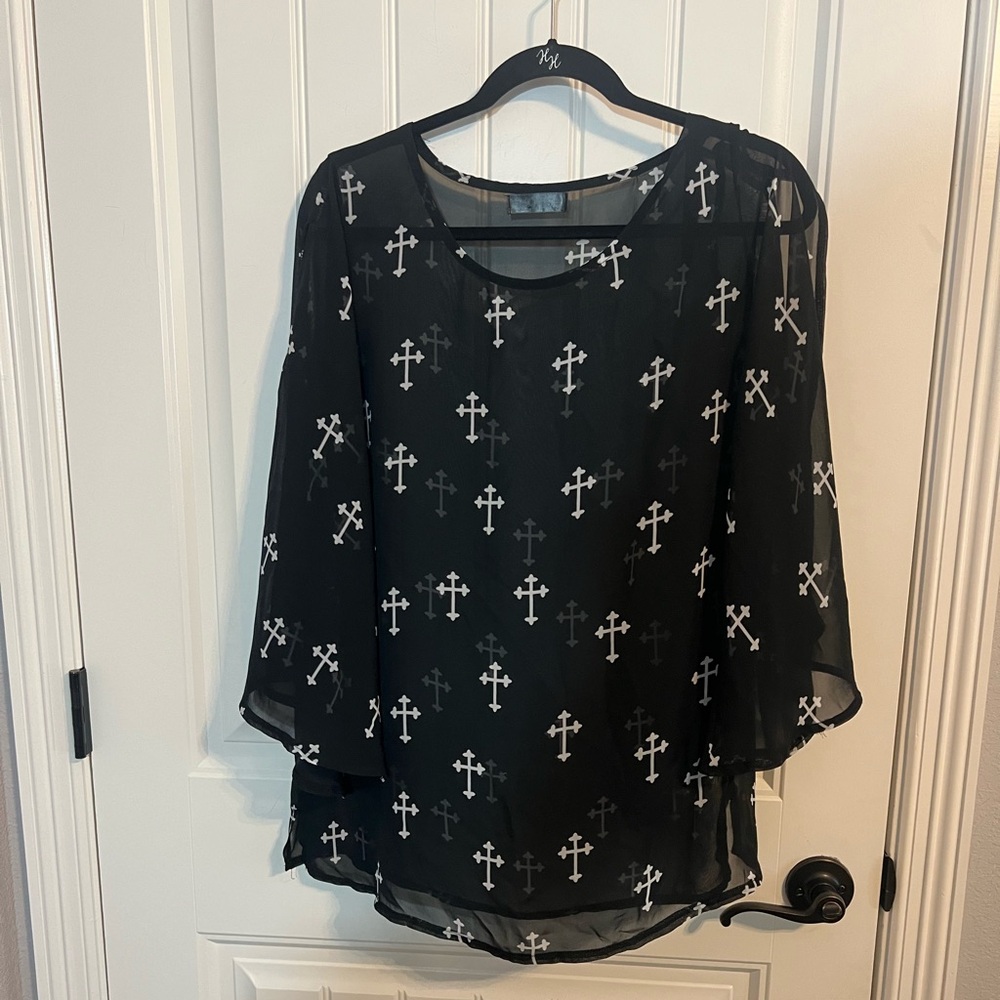 #3194. Lady's World Sheer Black Slit-Sleeve Blouse. Size L